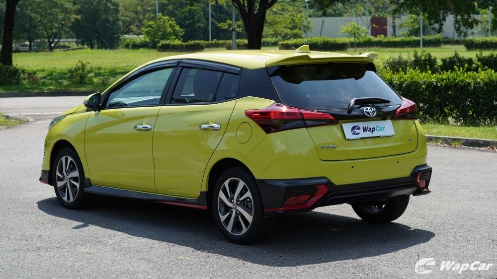 2019 Toyota Yaris rear quarter view 