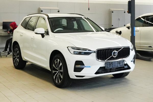 5 years free service promotion for all Volvo hybrids in Malaysia