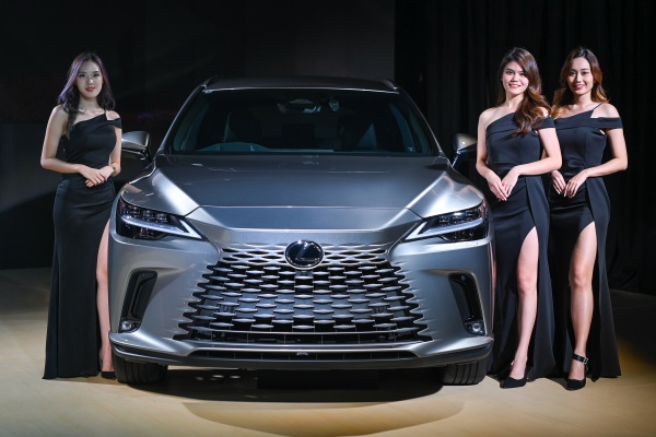 BMW X5, move aside for the new boss: Lexus RX is the new preferred choice in Malaysia