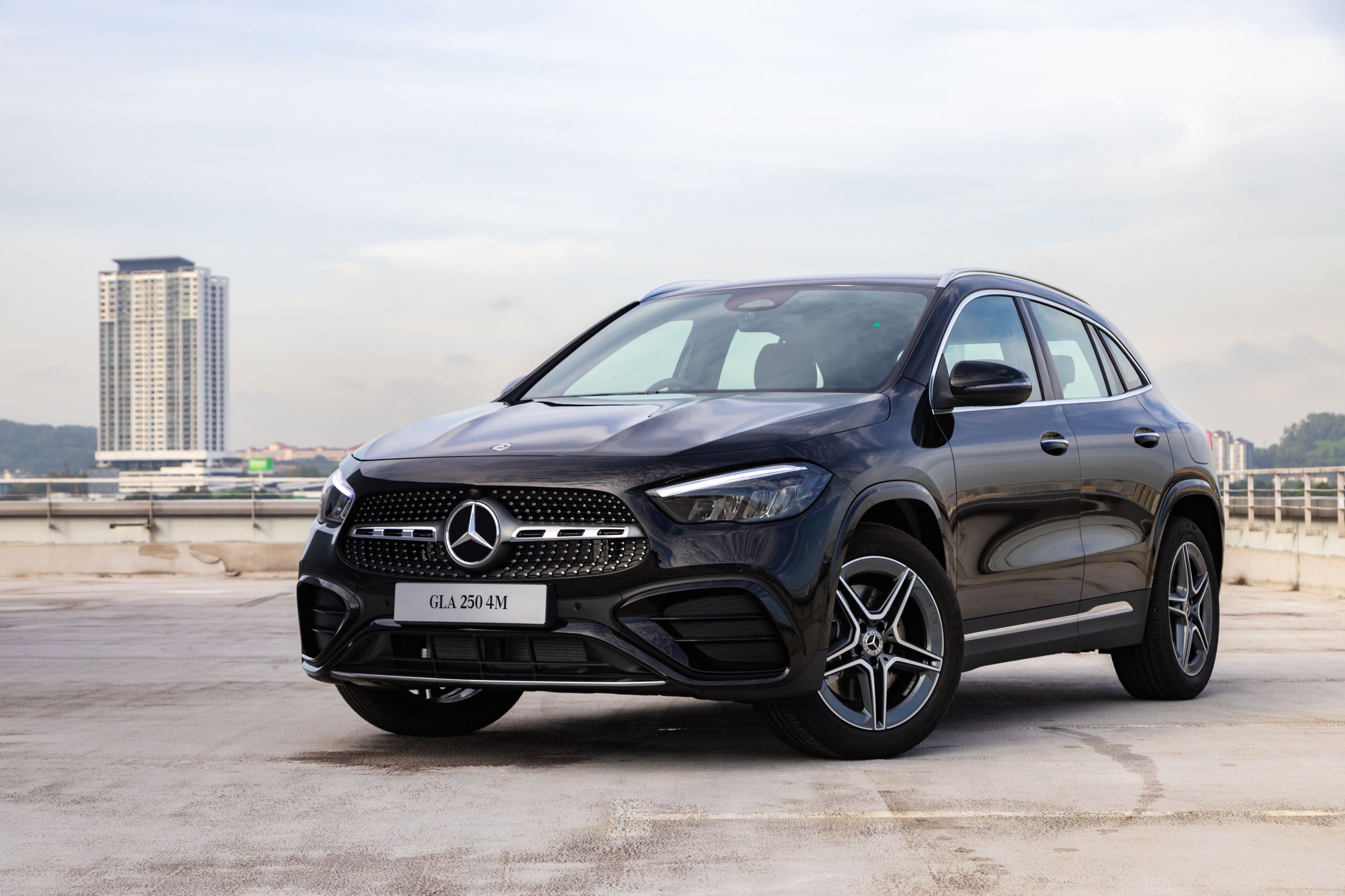 New 2024 Mercedes-Benz GLA 250 facelift launched in Malaysia, from RM 295k, 224 PS/350 Nm, AWD