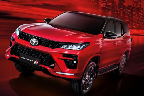 Souped-up 2023 Toyota Fortuner GR Sport 2.8L packs 224 PS / 550 Nm, launched in Thailand