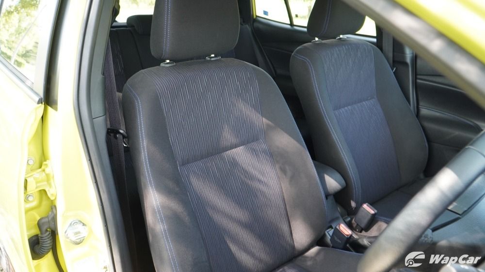 2019 Toyota Yaris front seats 