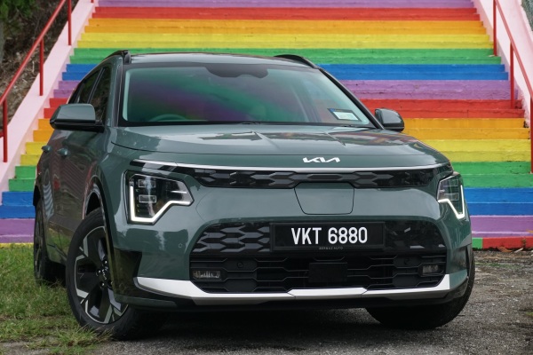 Review: 2023 Kia Niro EV - Nice to see, good to hold; but at RM 256k, how many can be sold?