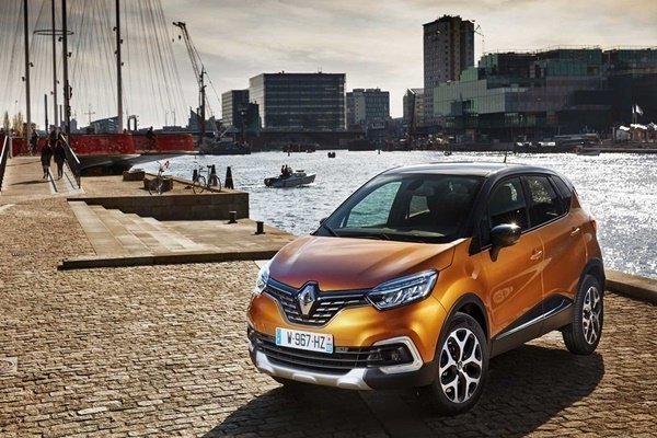 TC Euro Cars is running a 15-day Renault Passion Week on Shopee!