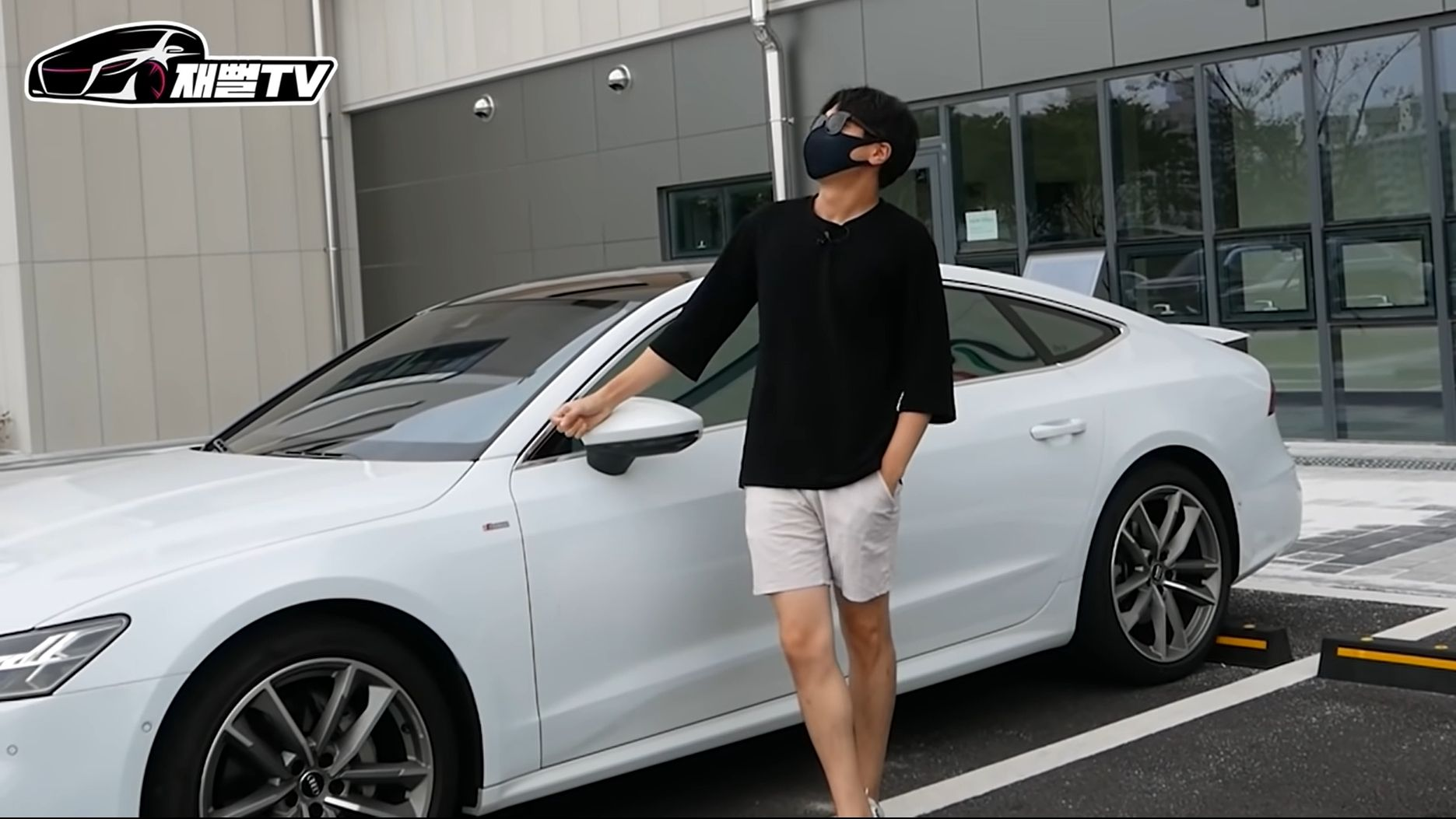 沉迷炫富的崩世代？韩国Car Poor青年负债开豪车，月入RM 12K，最后仅剩RM 340生活| WapCar